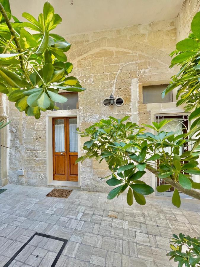 Nohi'S House In The Historic Center Villa Lecce Exterior photo