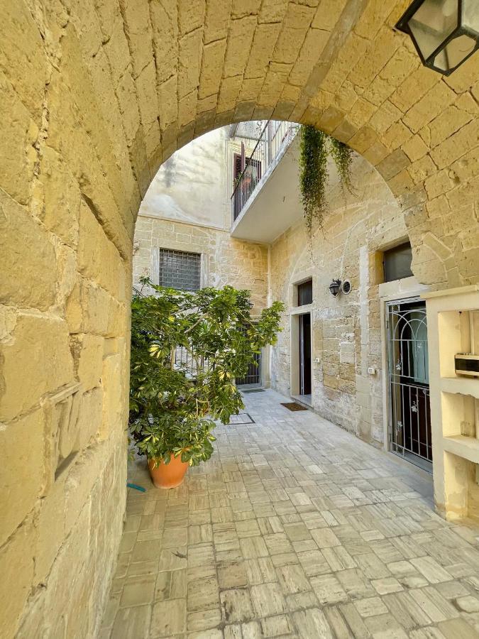 Nohi'S House In The Historic Center Villa Lecce Exterior photo